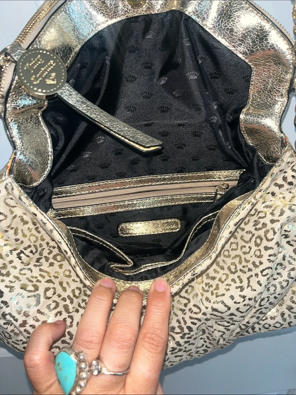 Juicy Couture stylish metallic